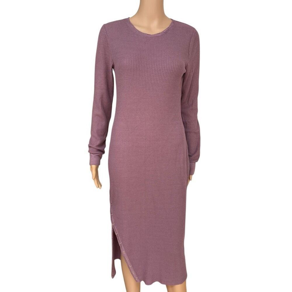 Nation LTD Alanna long-sleeve waffle knit midi dress mauve color side buttons M